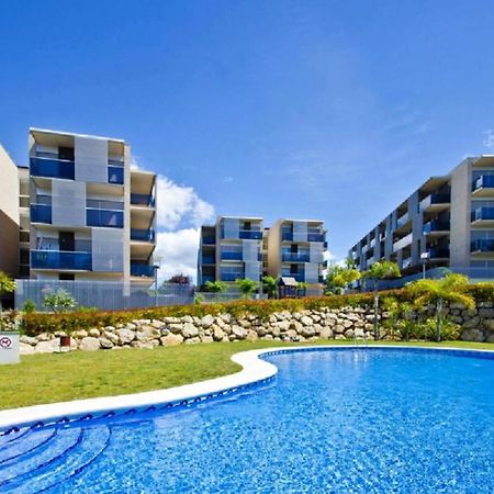 סאלו Paradise Village Hogaristic מראה חיצוני תמונה